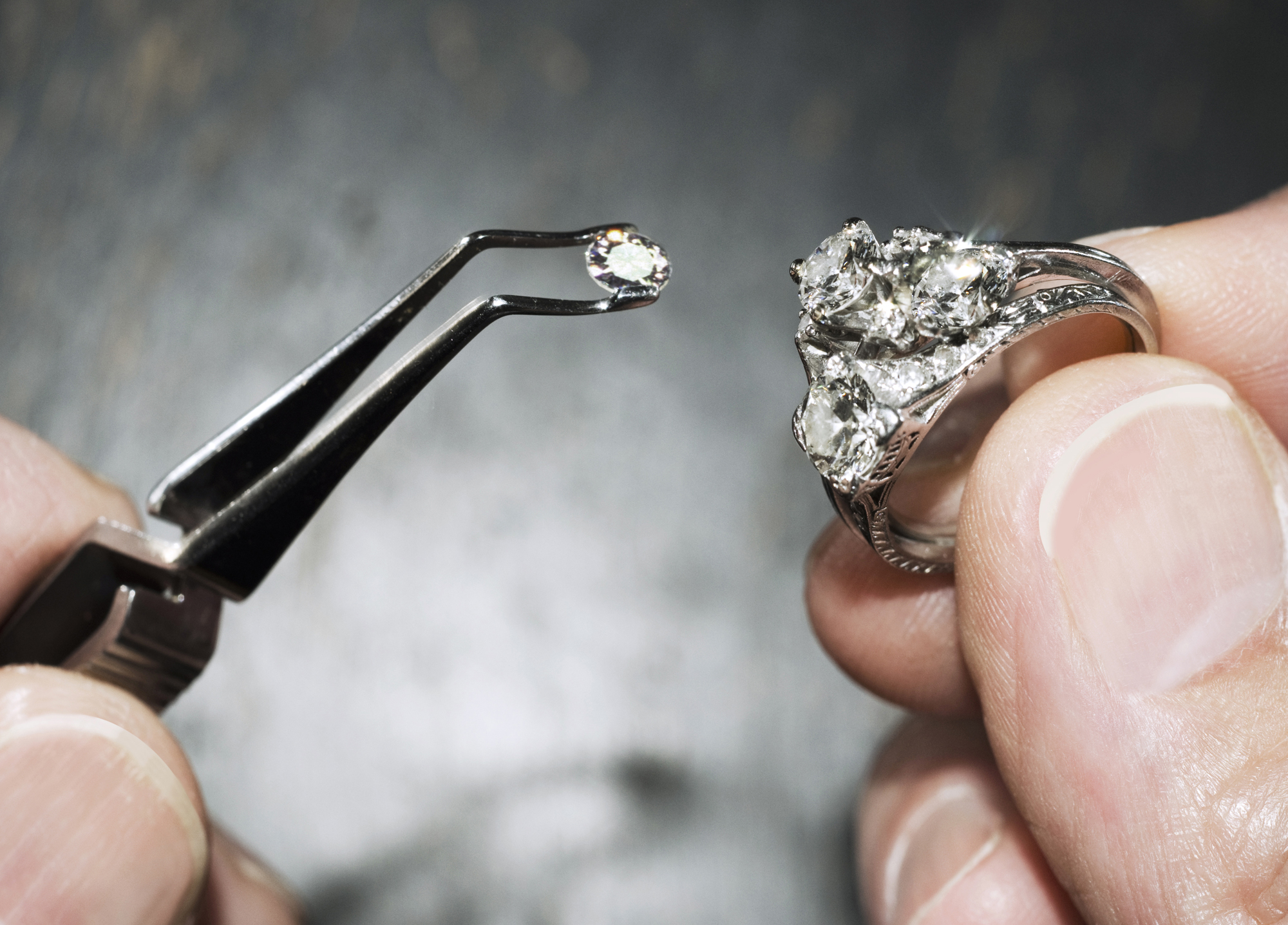  Lebanese Jewelry Industry: Radiant yet Opaque