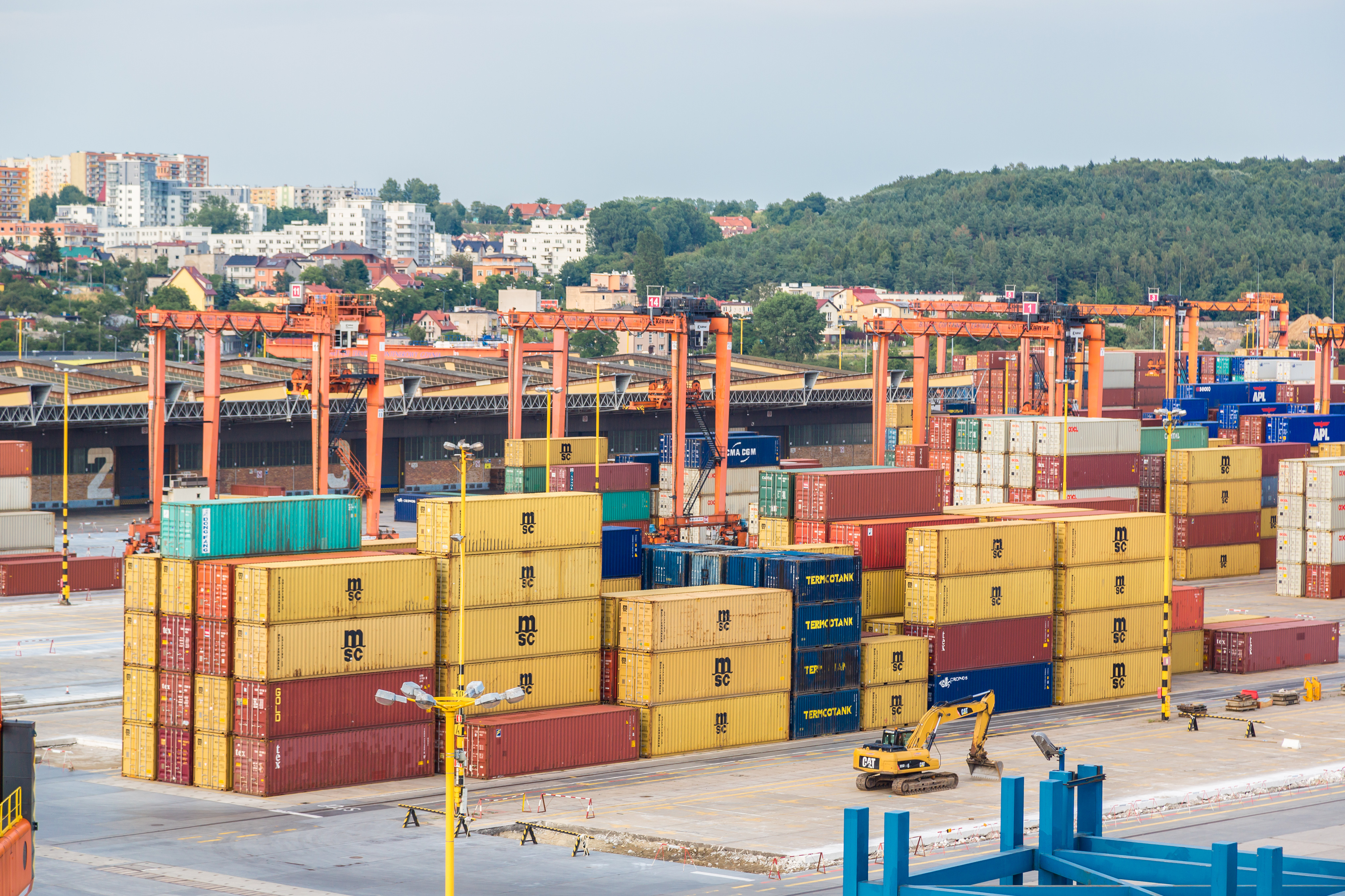  Trade Activity at the Abboudieh Customs Office Witnessed Significant Drops by May 2016