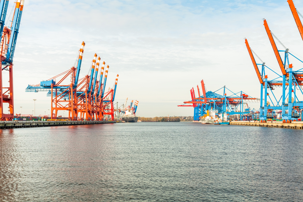  Port of Beirut’s Revenues Inched up 0.49% by July 2016