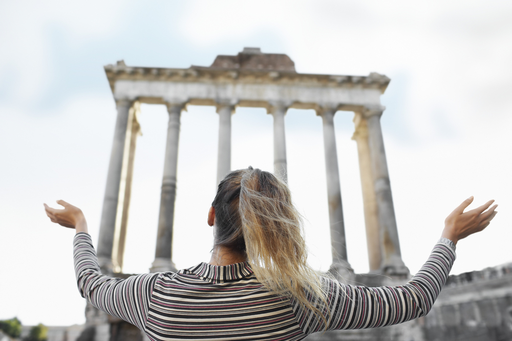  Number of Tourist Arrivals Reached 5- Year High by April 2017