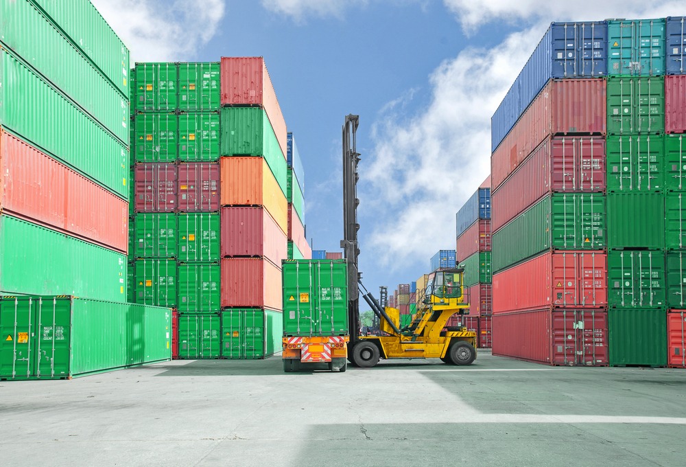  Lebanon’s Trade Deficit Down by 50% YOY at $2.59B by April 2020